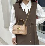 Women Fashion Tote Bag Style:718 - Image 2